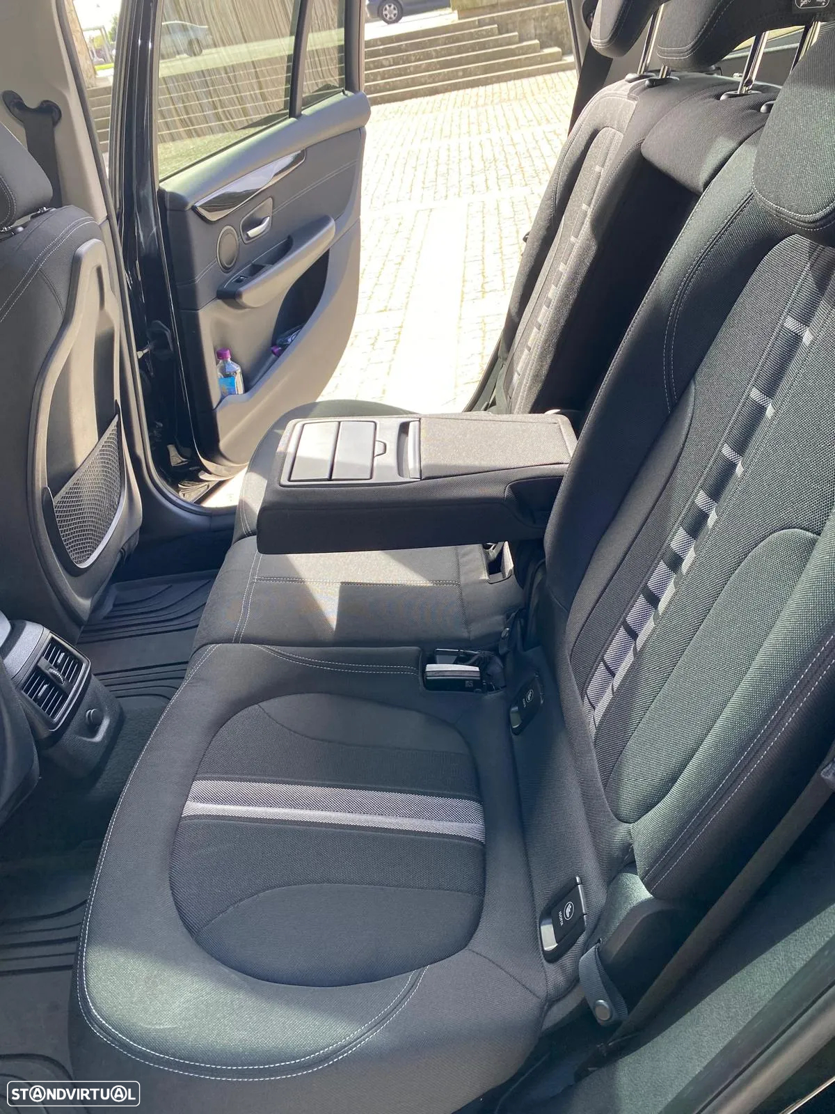 BMW 218 Gran Tourer d 7L Line Sport Auto - 10