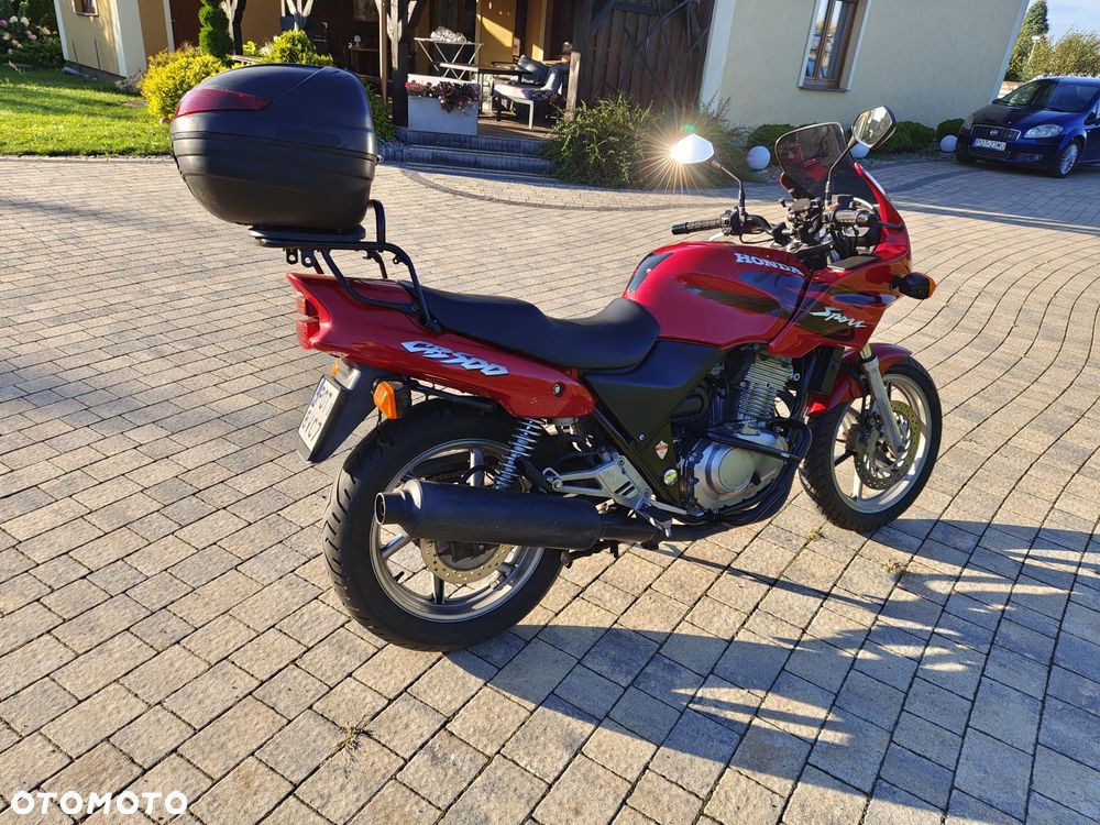 Honda CB - 4