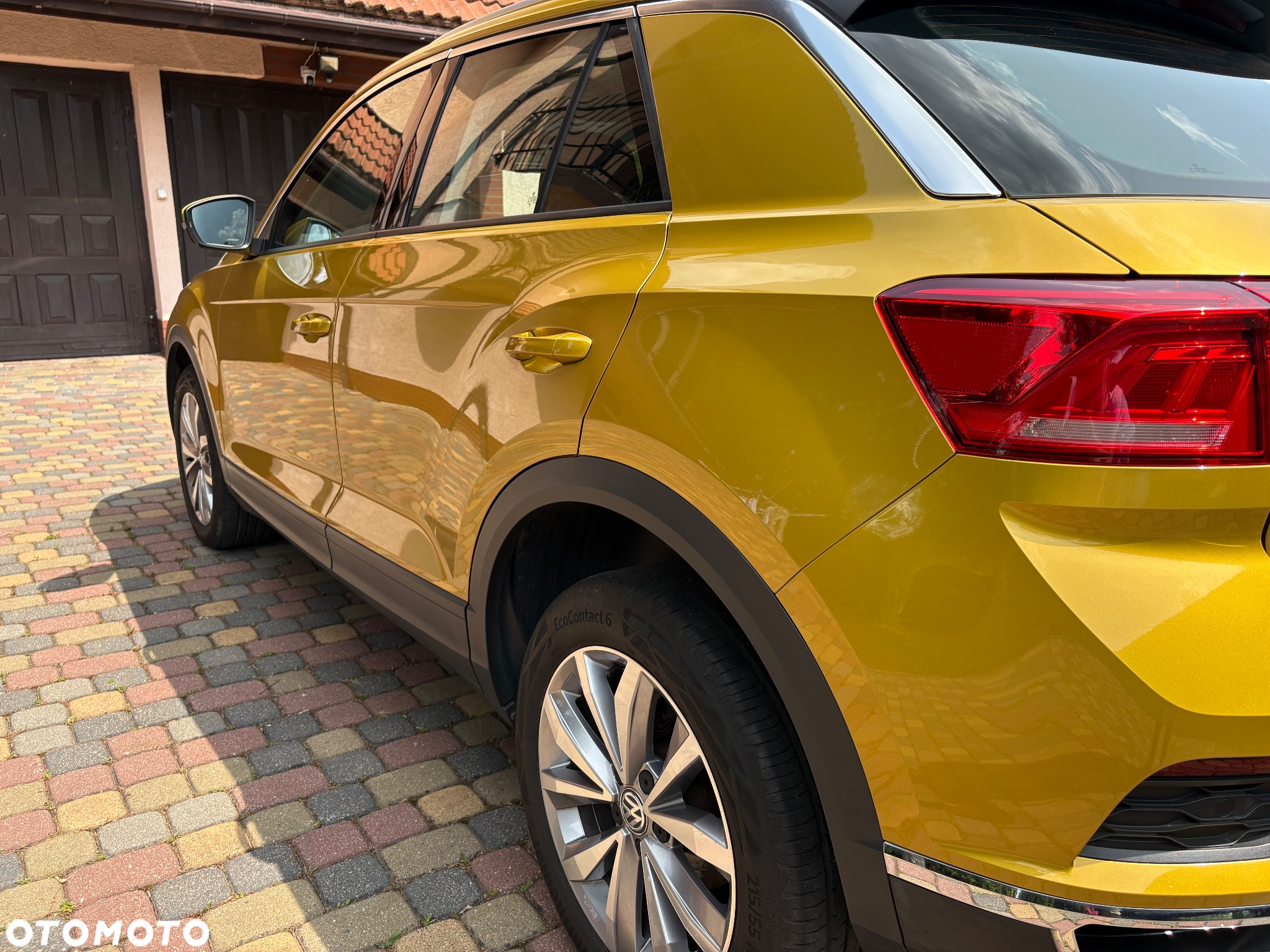 Volkswagen T-Roc 1.0 TSI Premium - 11