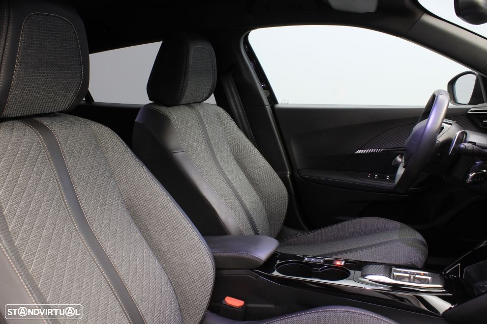 Peugeot 2008 - 19