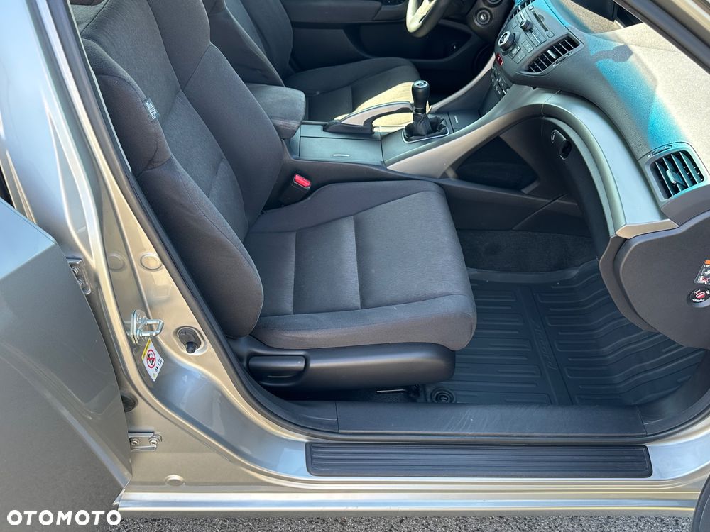 Honda Accord 2.0 Elegance - 15