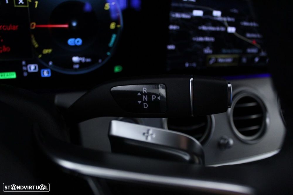 Mercedes-Benz E 300 de Avantgarde - 25