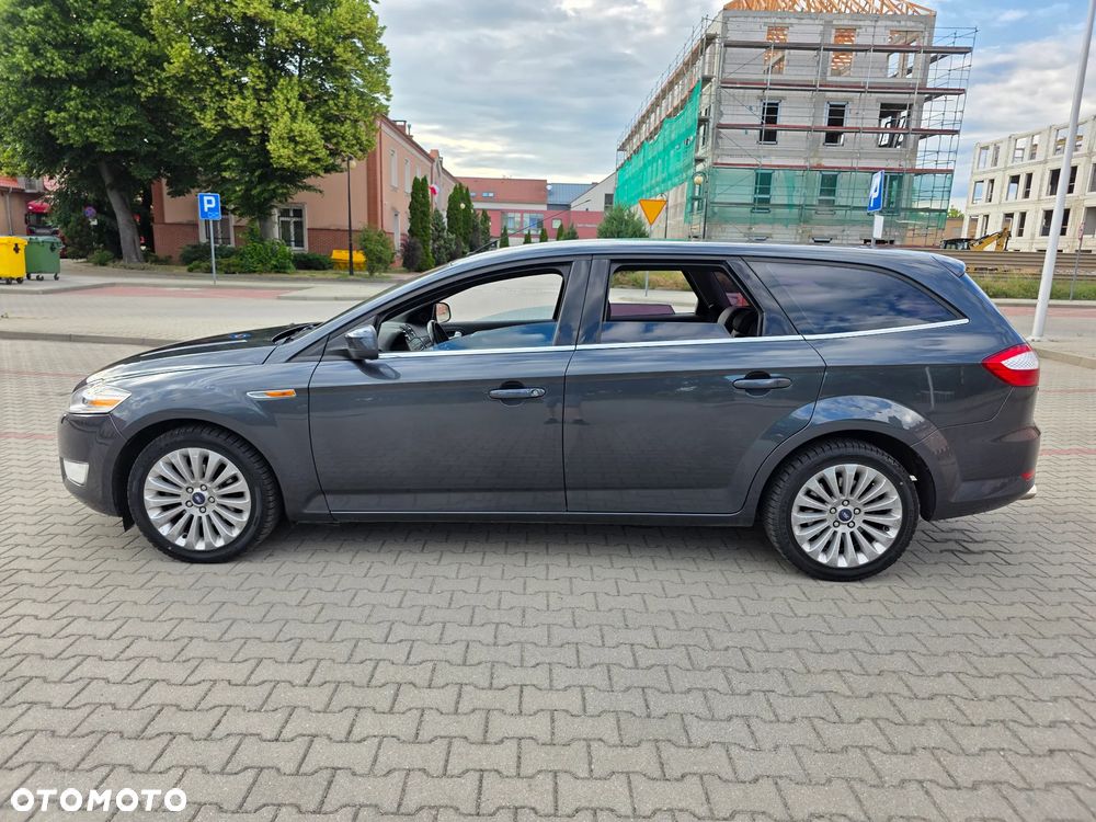 Ford Mondeo 2.5 Titanium - 8