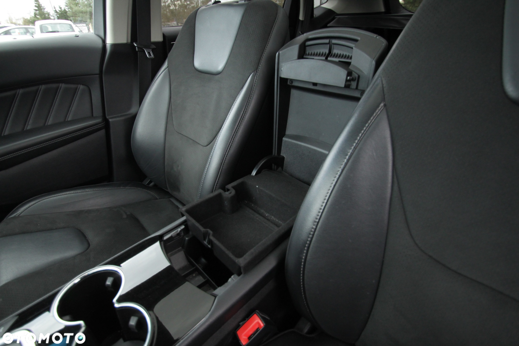 Ford Edge 2.0 TDCi Bi-Turbo 4x4 Sport - 8
