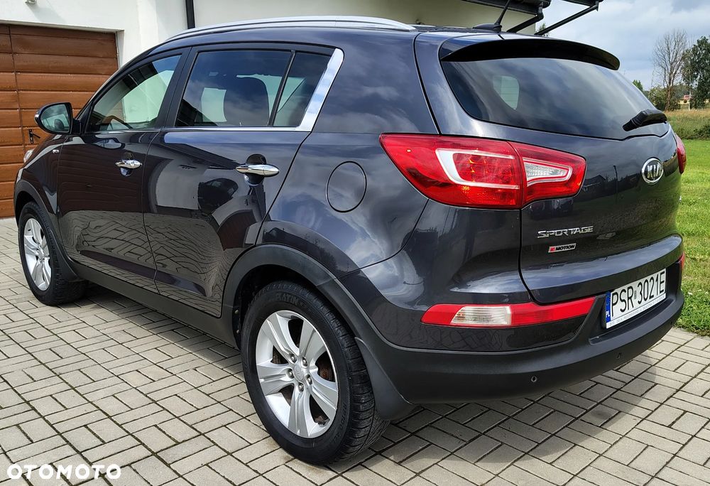 Kia Sportage 2.0 CRDI M - 9