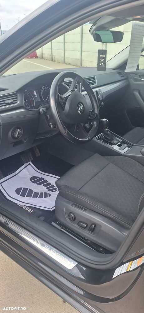 Skoda Superb 2.0 TDI DSG Style - 18