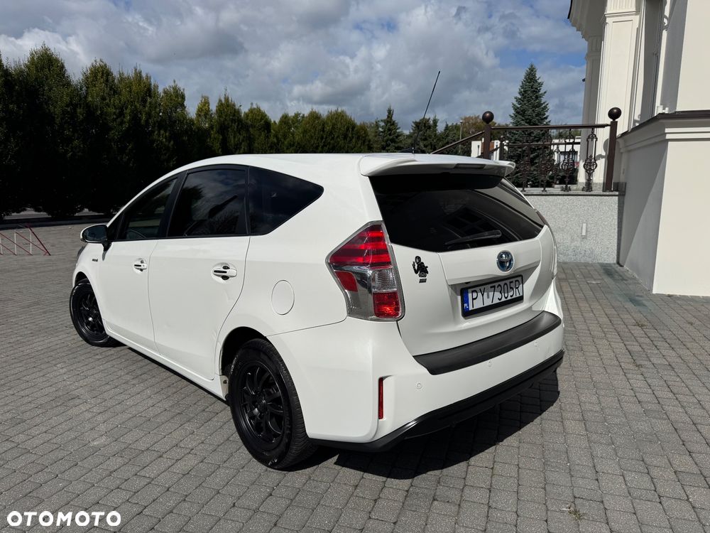 Toyota Prius+ (Hybrid) Executive - 6