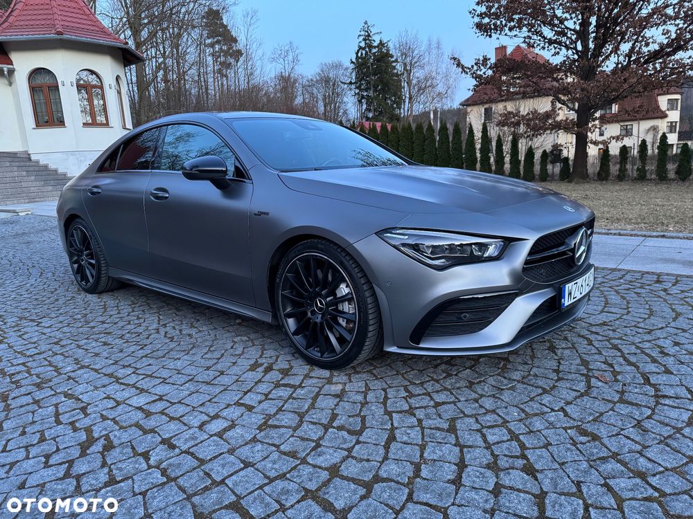 Mercedes-Benz CLA - 10