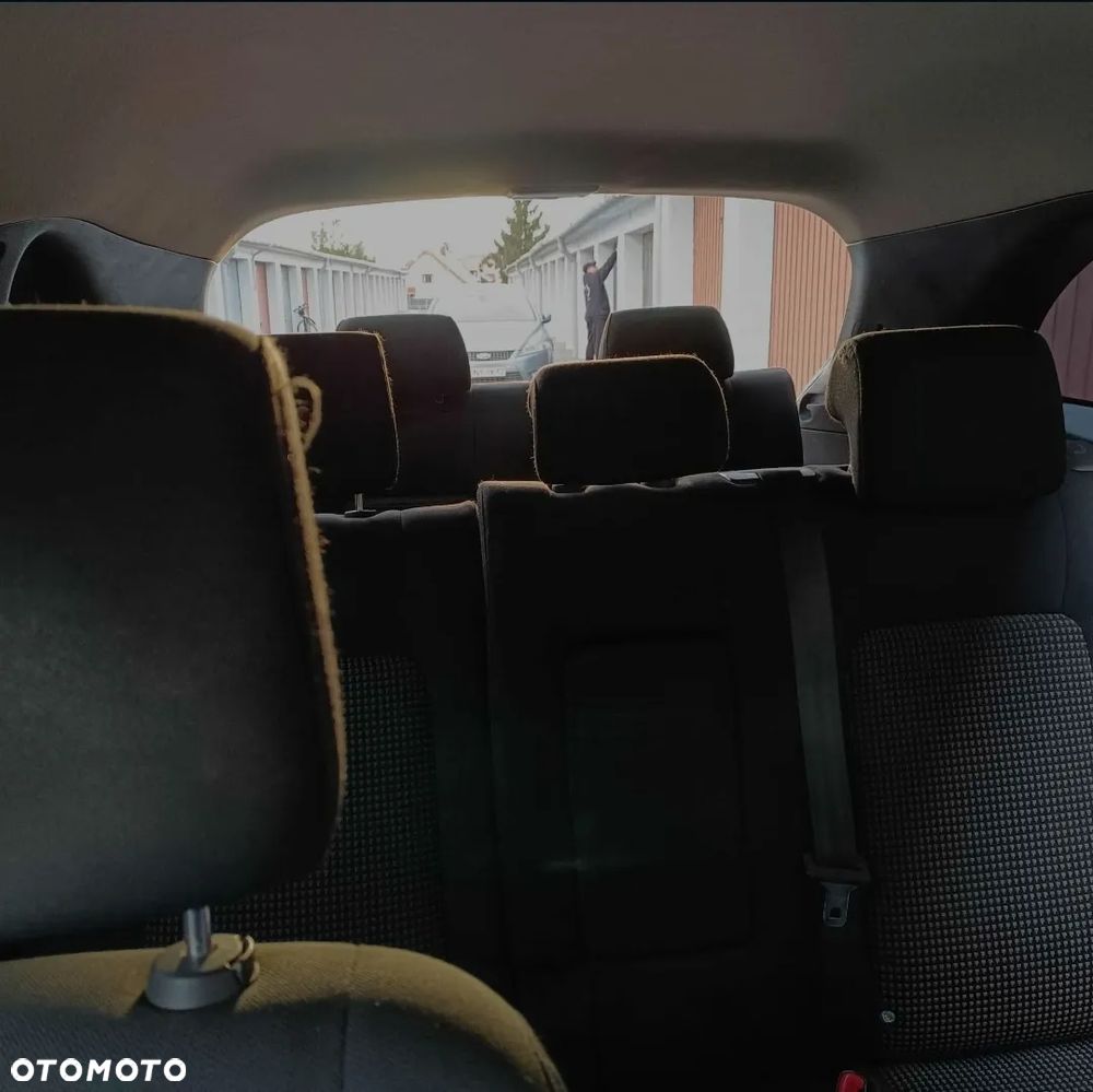 Chevrolet Captiva 2.4 LS - 7