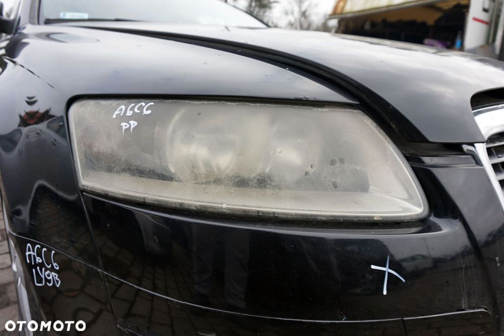 LAMPA PRZEDNIA PRAWA A6 C6  AUDI 2004-2008 - 2