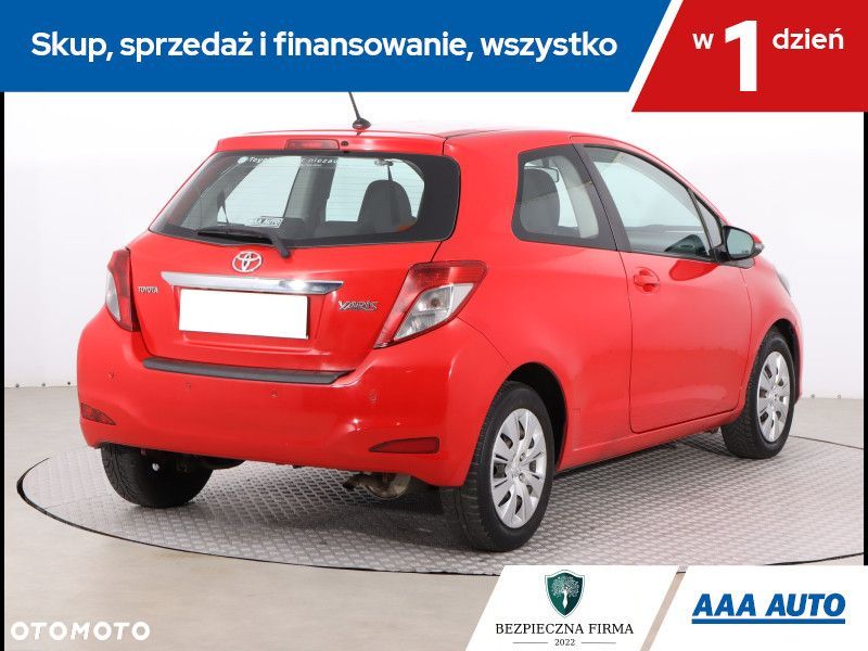 Toyota Yaris - 6