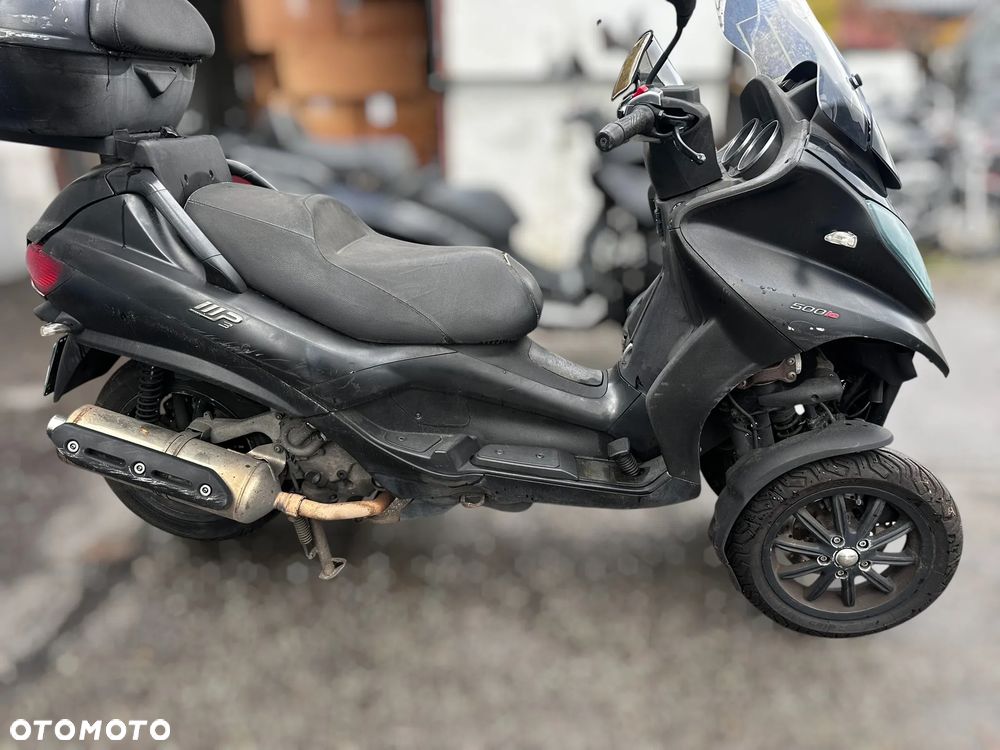 Piaggio MP-3 - 2