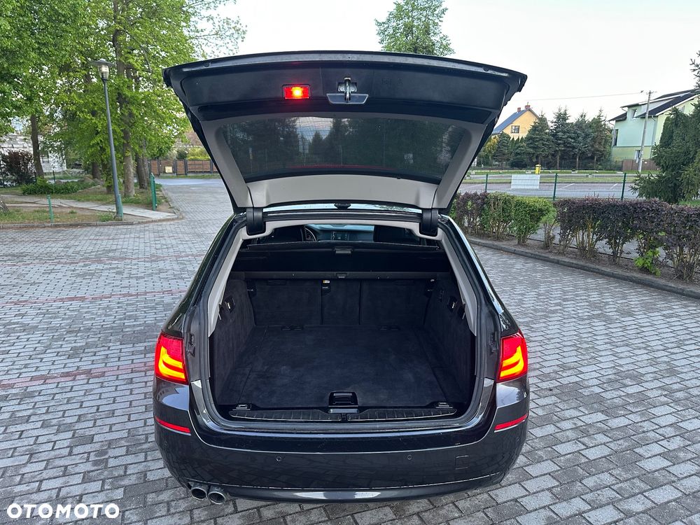 BMW Seria 5 520d - 15