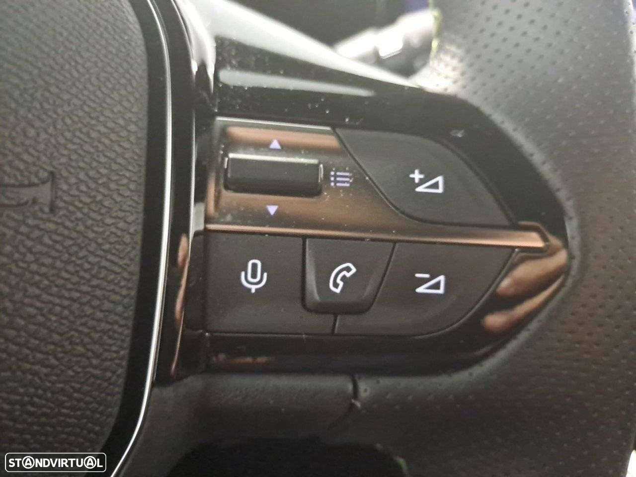 Peugeot 308 SW 1.5 BlueHDi GT EAT8 - 17