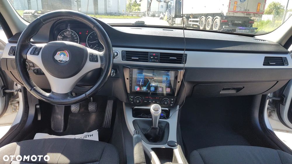 BMW Seria 3 - 2