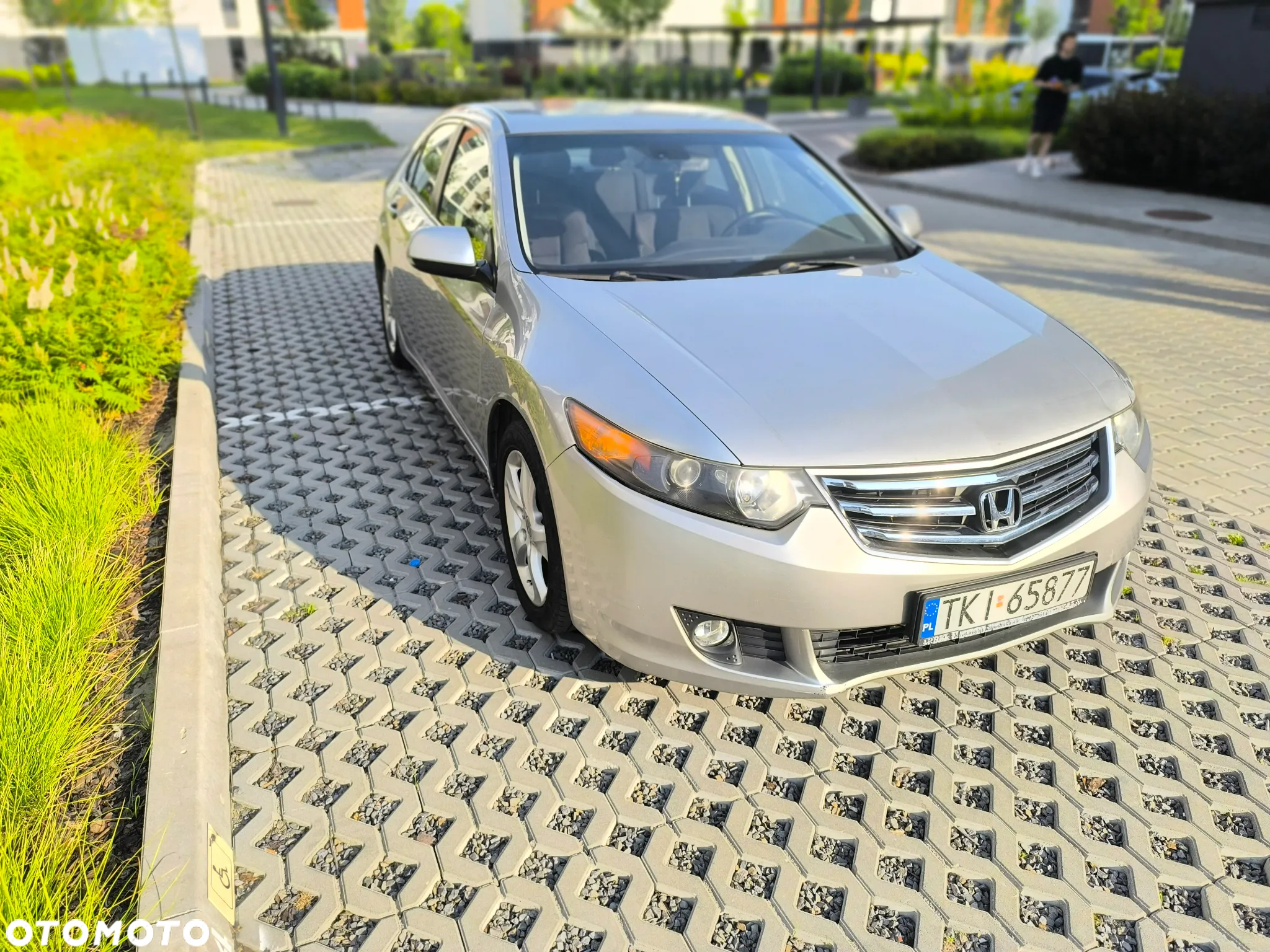 Honda Accord 2.0 Comfort - 10