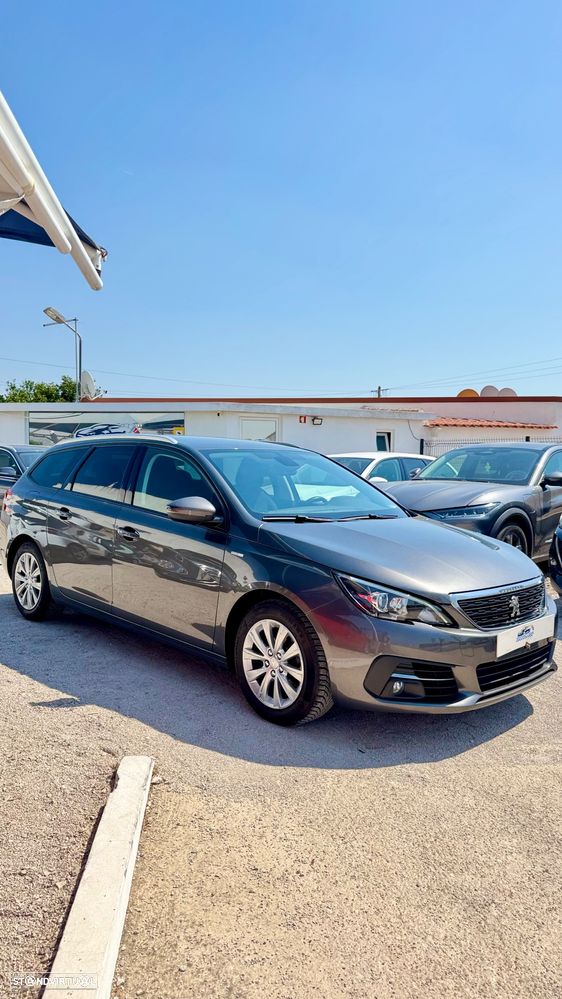 Peugeot 308 SW 1.2 PureTech Style - 4
