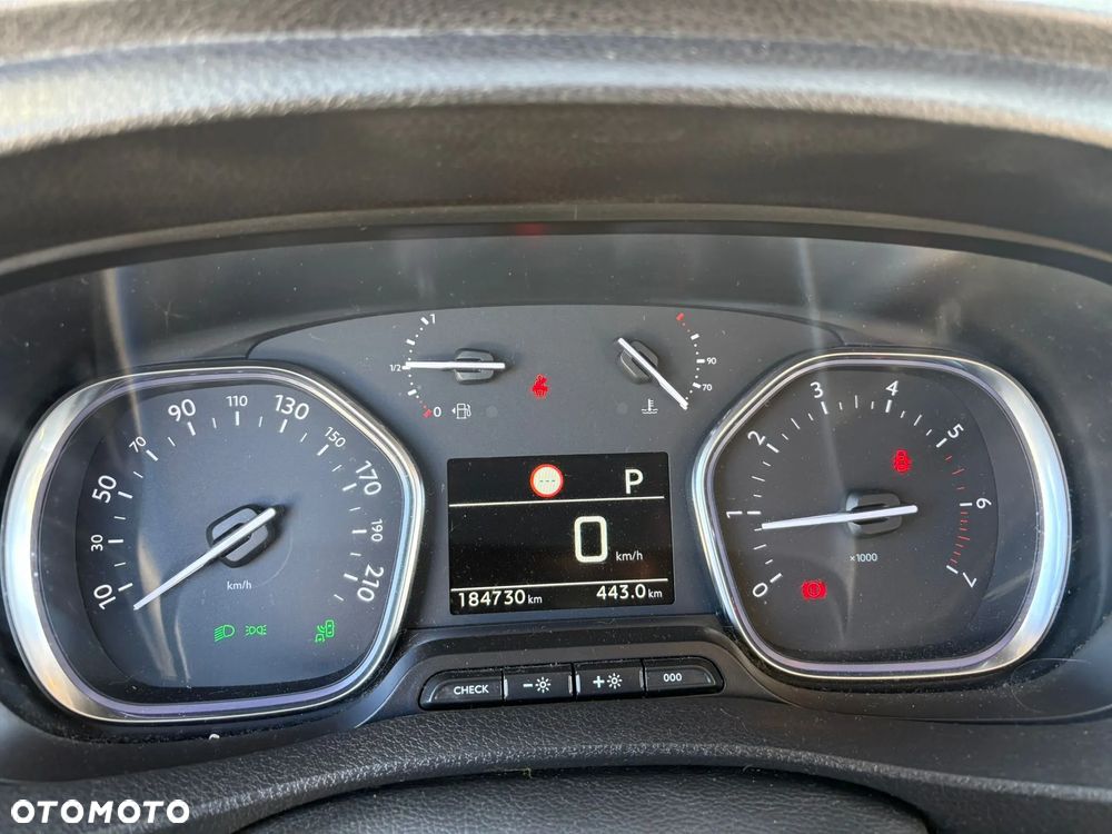 Peugeot Traveller L2 2.0 EAT8 Active - 13