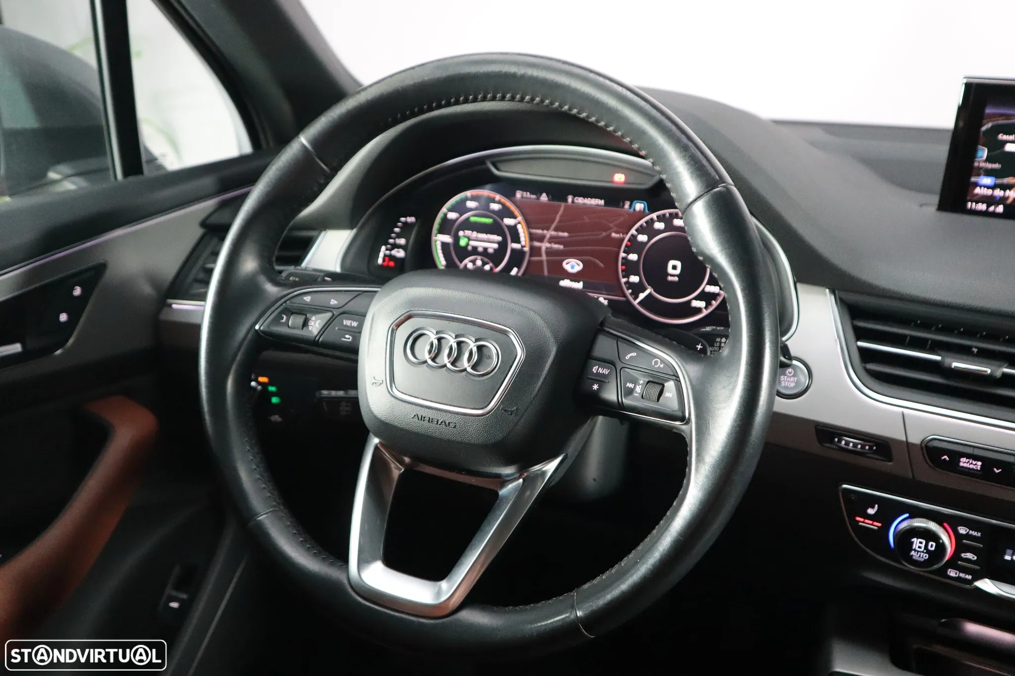 Audi Q7 3.0 TDI E-tron quattro Tiptronic - 8