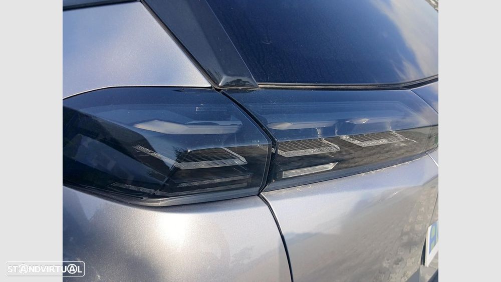 Peugeot 2008 - 10
