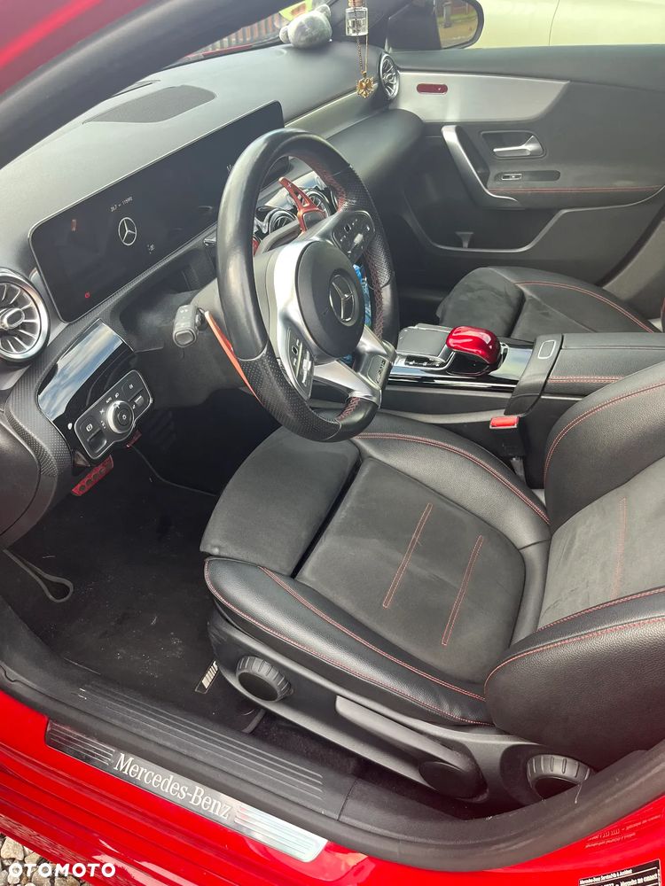 Mercedes-Benz Klasa A 200 d 8G-DCT AMG Line - 24