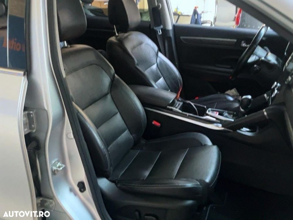 Renault Koleos ENERGY dCi 175 X-tronic 4WD LIMITED - 6