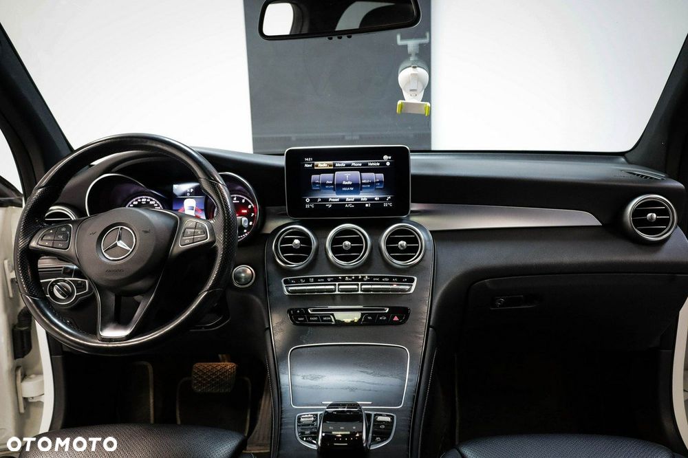 Mercedes-Benz GLC - 18