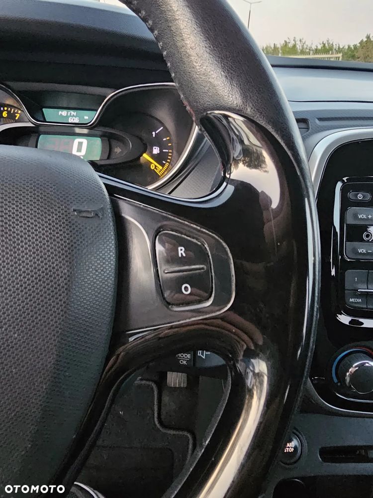 Renault Captur - 18