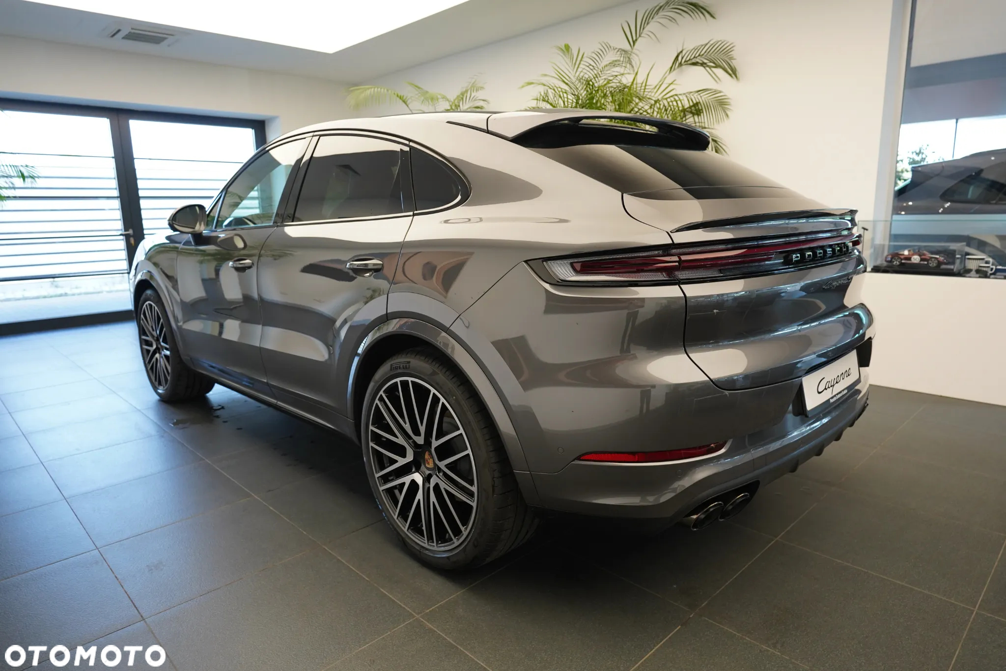 Porsche Cayenne Coupe S - 2