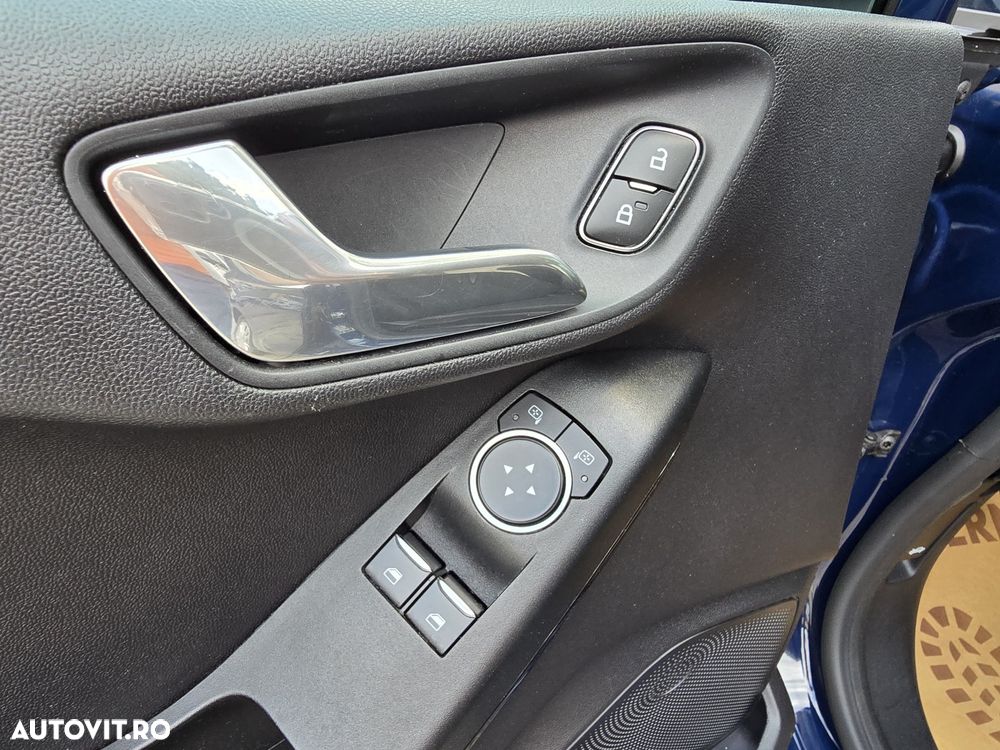 Ford Fiesta 1.1 Trend - 25