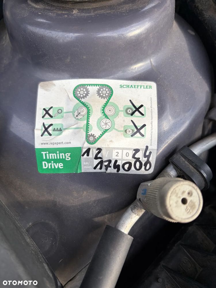 Chevrolet Cruze 1.6 LS - 11