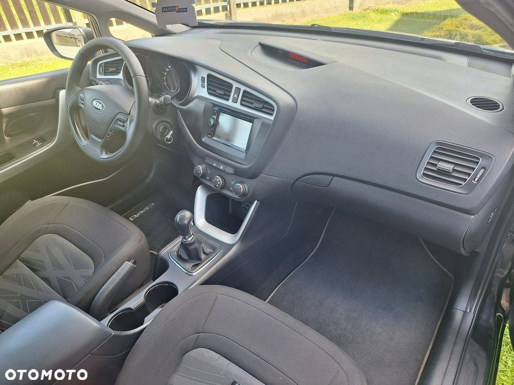 Kia Ceed - 18