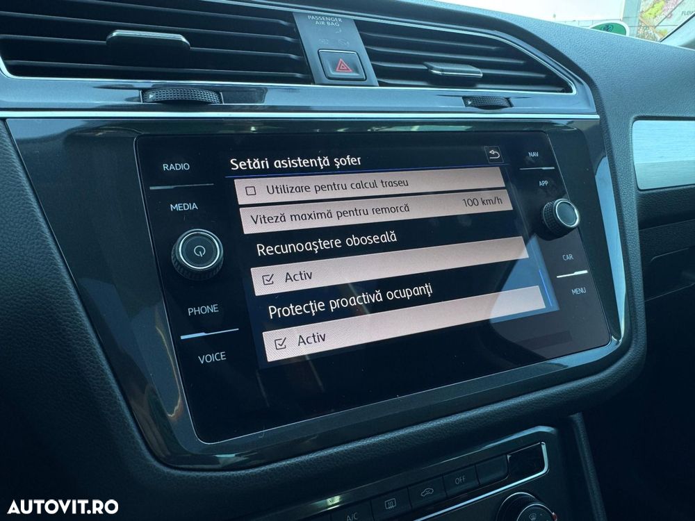 Volkswagen Tiguan - 28