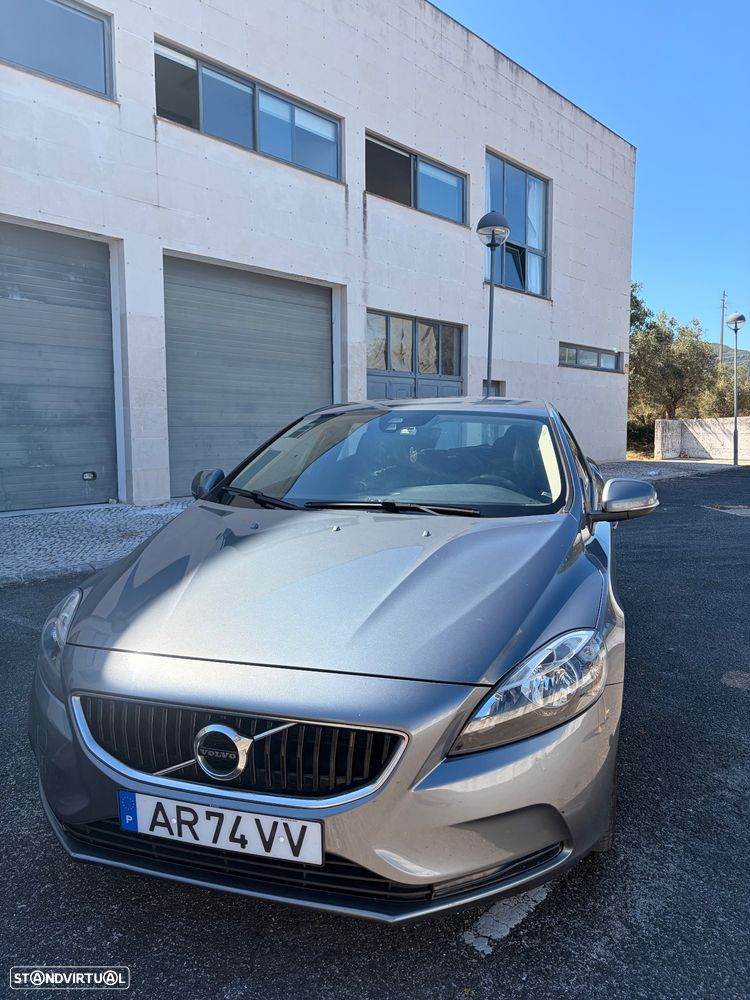 Volvo V40 D2 Kinetic - 4