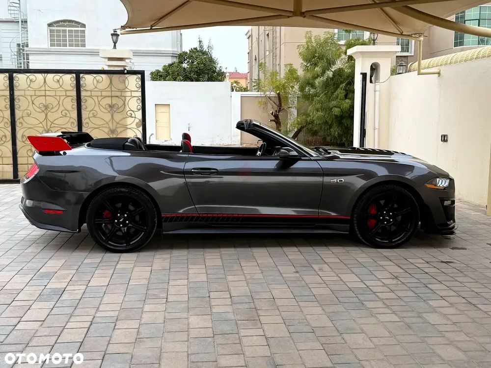 Ford Mustang - 3