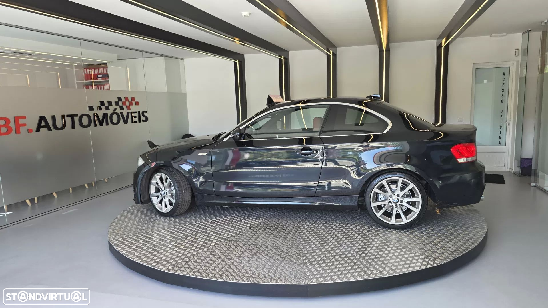 BMW 120 d Pack M - 14