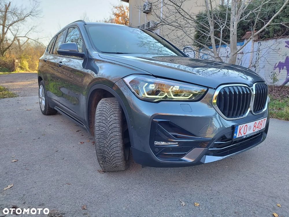 BMW X1 xDrive25e Sport Line - 12