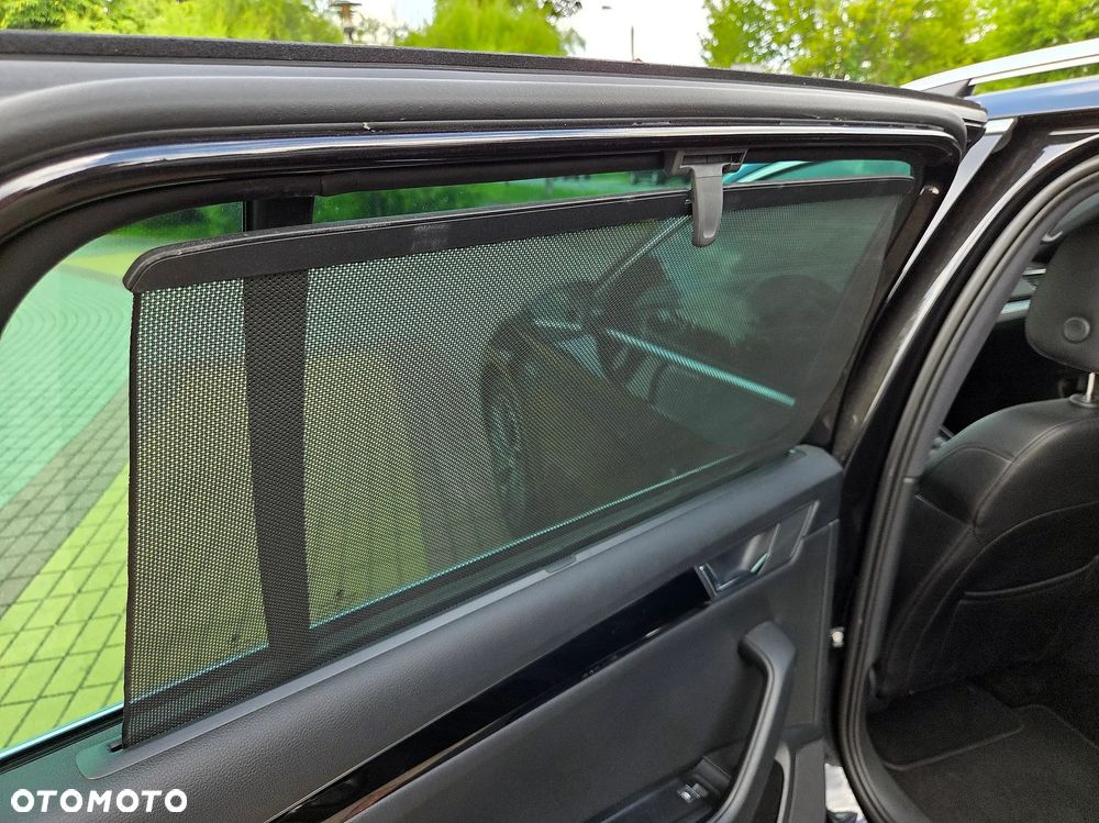 Skoda Superb 2.0 TDI 4x4 L&K DSG - 16