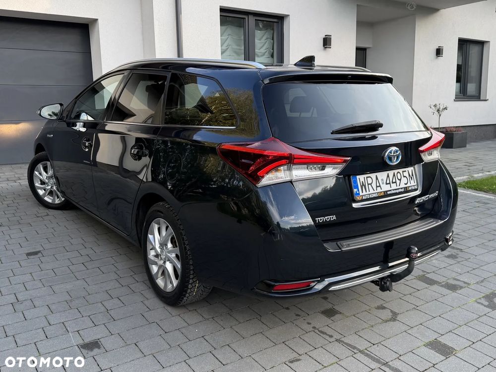 Toyota Auris - 23