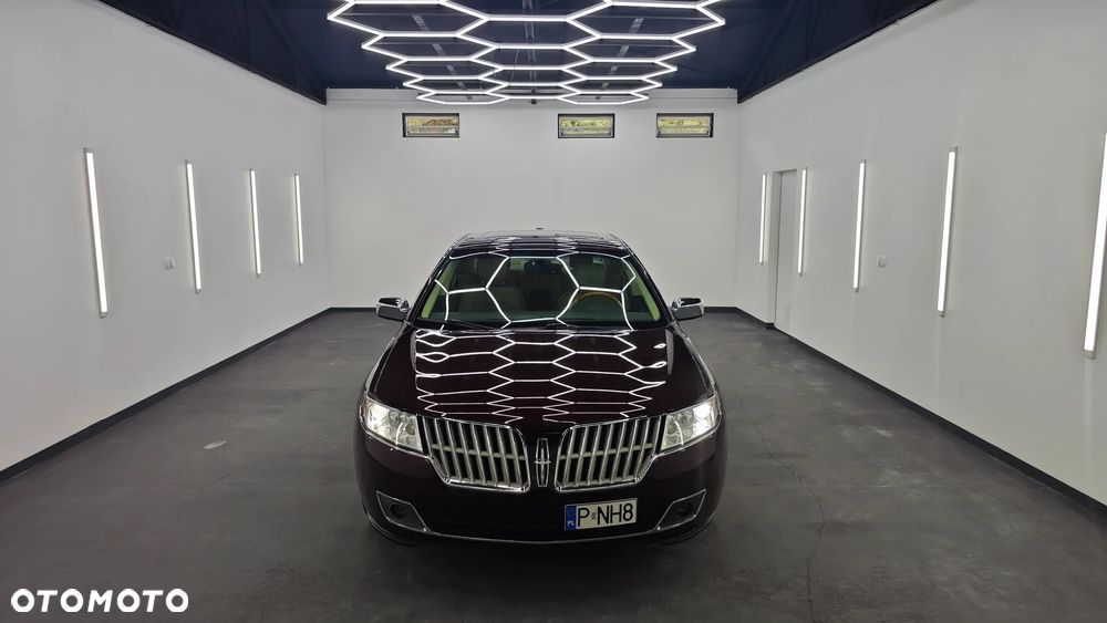 Lincoln MKZ - 11