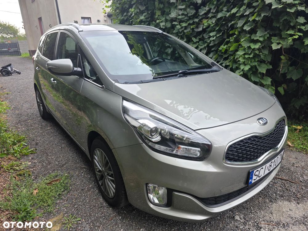 Kia Carens 1.6 GDI L 7os - 3