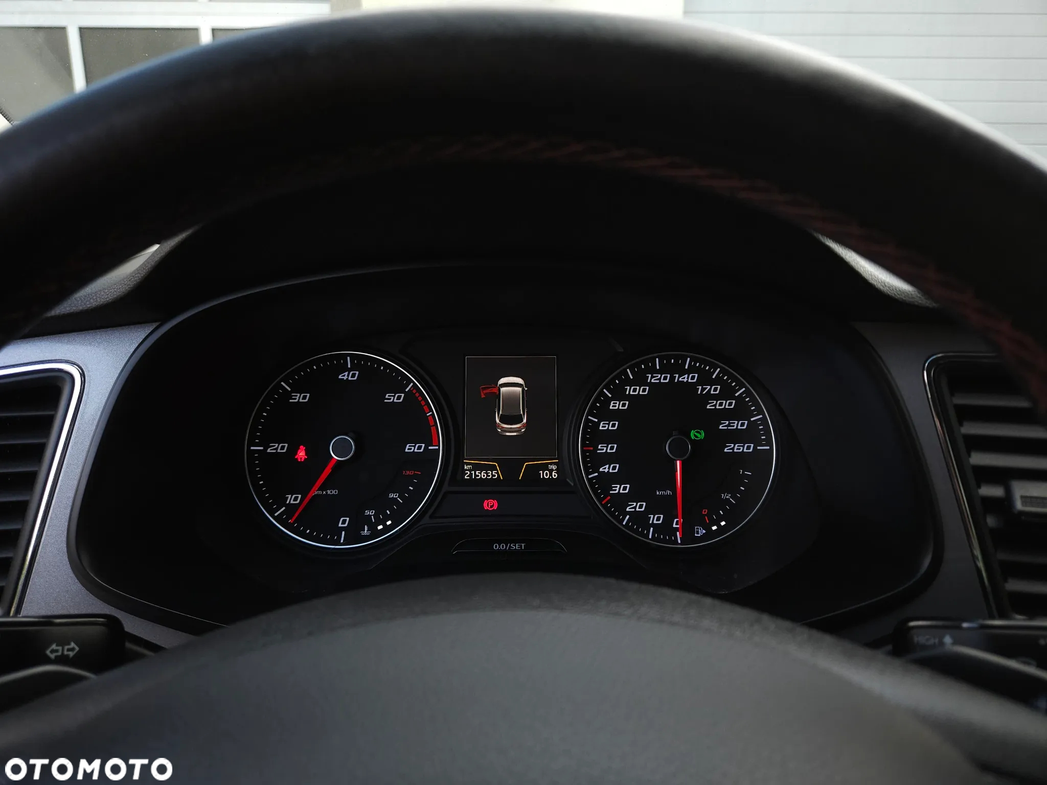 Seat Leon 2.0 TDI DPF DSG FR Black Matt Edition - 25