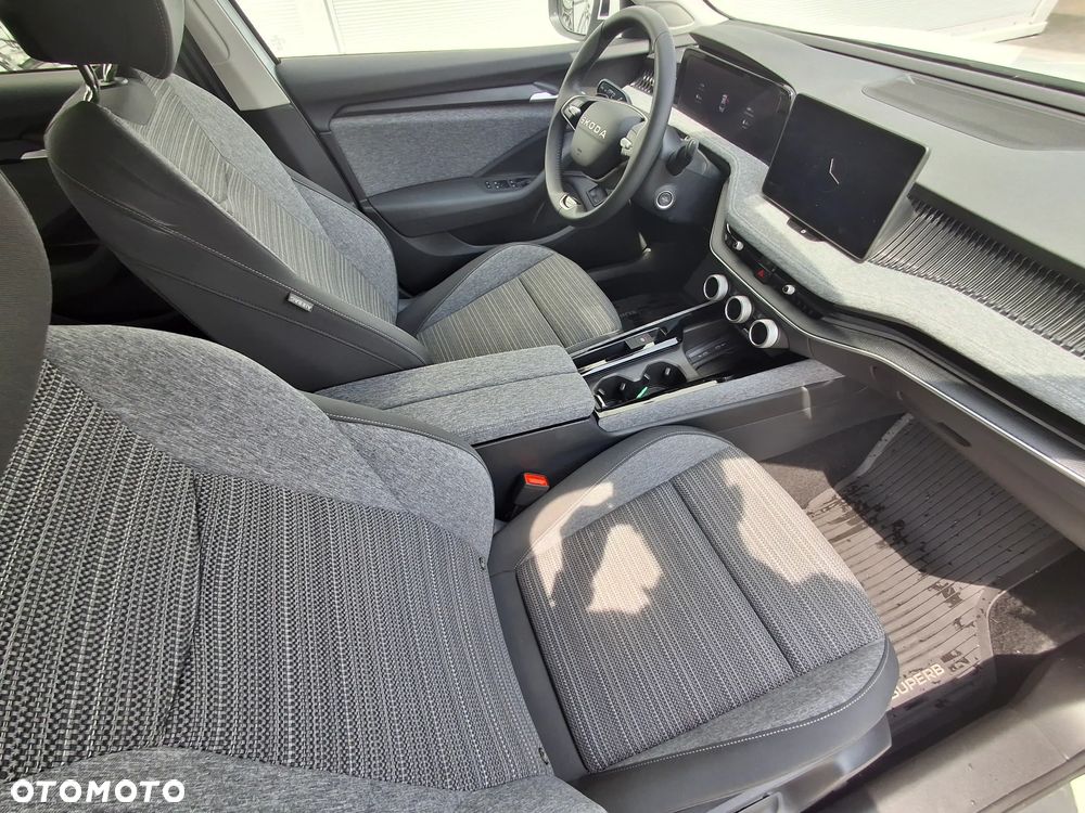 Skoda Superb 1.5 TSI Plug-in Hybrid Edition 130 DSG - 15