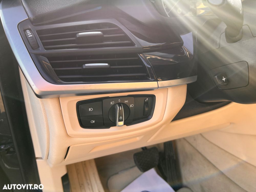 BMW X5 xDrive35i - 16