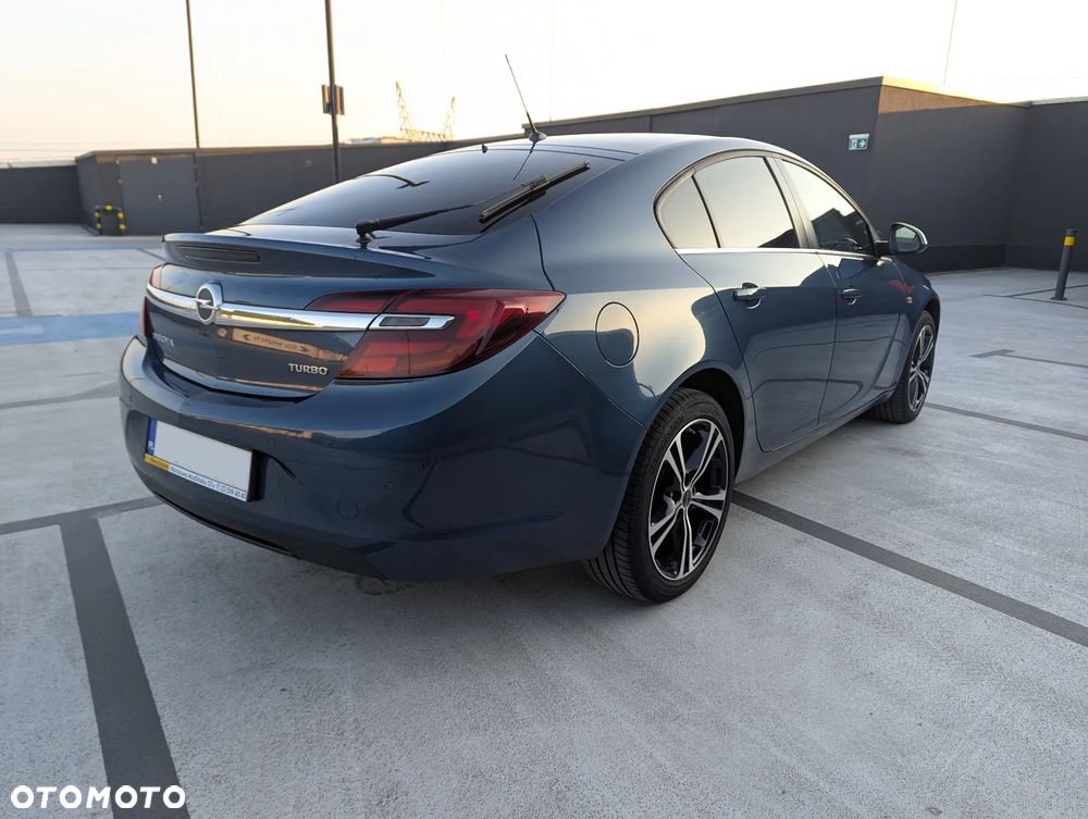 Opel Insignia 1.6 T EU6 - 5
