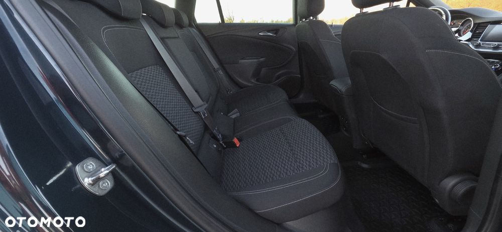 Opel Astra 1.6 D Start/Stop Automatik Innovation - 9