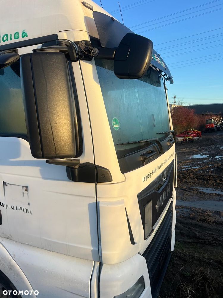 MAN TGX 500 KM (2017)  / EURO 6 + Naczepa wywrotka  3-osiowa CARNEHL (2021) / oś podnoszona - 3