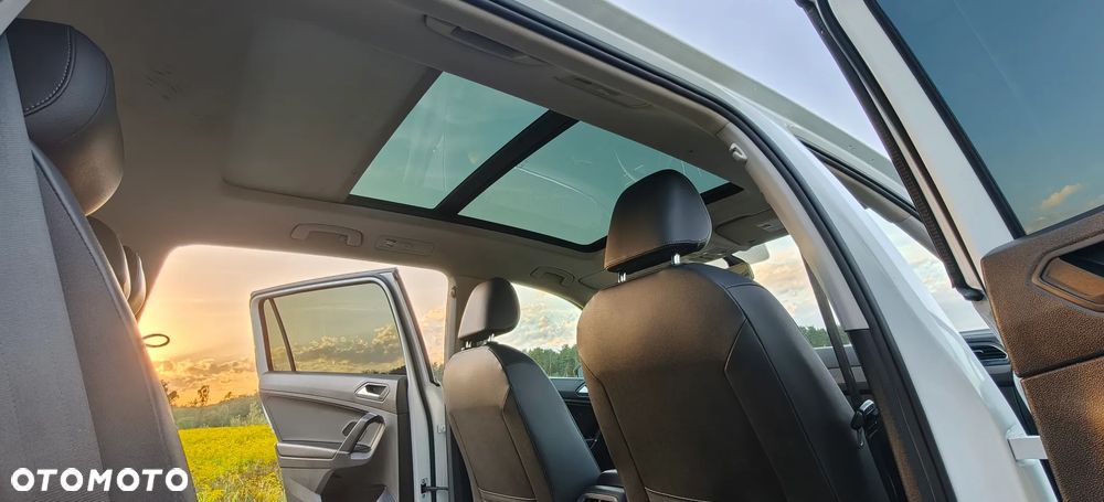 Volkswagen Tiguan Allspace - 19