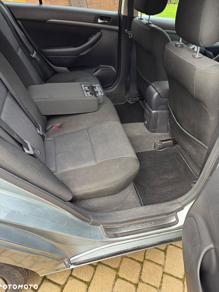 Toyota Avensis 2.0 D-4D Sol plus+NAVI - 17