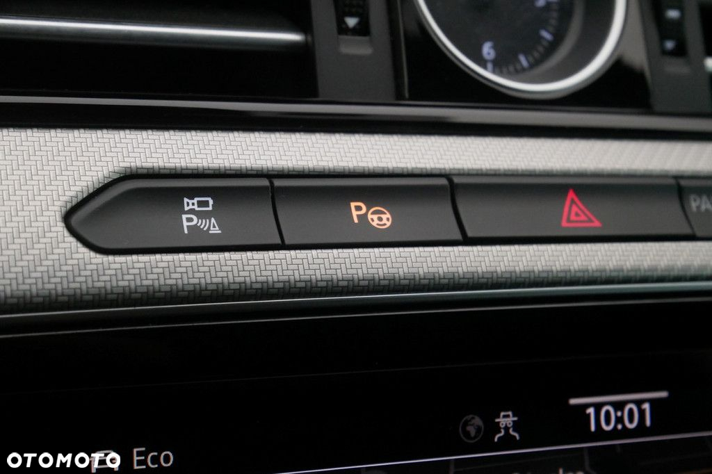 Volkswagen Arteon 2.0 TSI R-Line DSG - 27